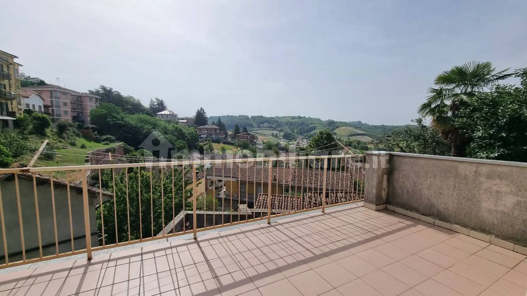 Rustico - Casale in vendita a Mombercelli