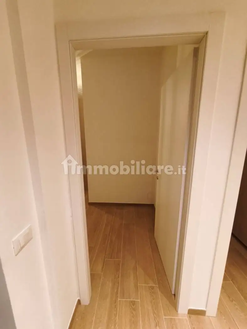 Quadrilocale viale della Libertà 22, Centro Storico, Pavia - foto 5