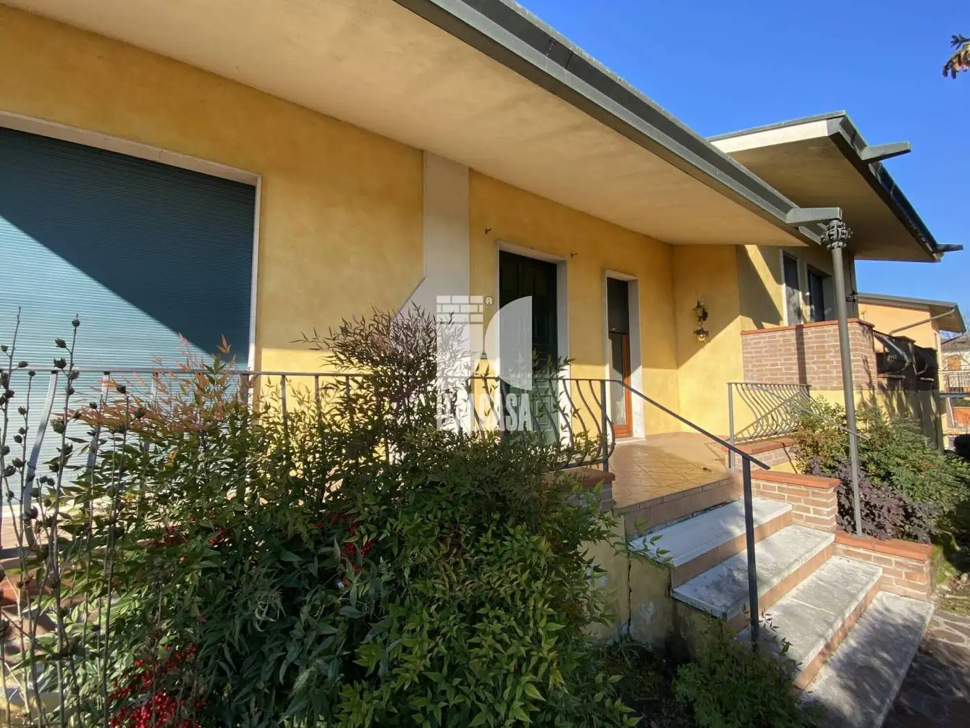 Villa unifamiliare, buono stato, 250 m², Centro, Castel d'Ario - foto 2