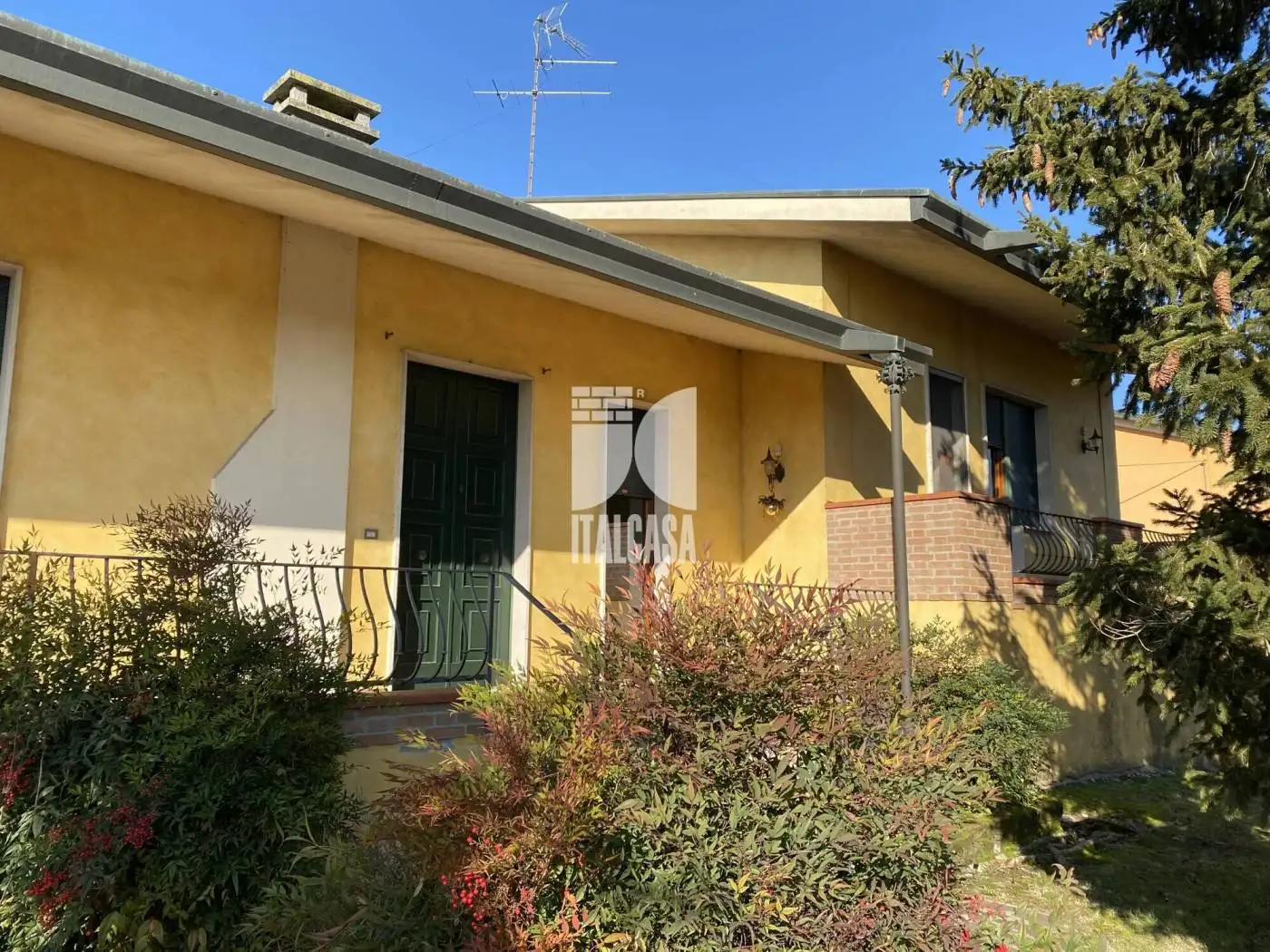 Villa unifamiliare, buono stato, 250 m², Centro, Castel d'Ario - foto 4