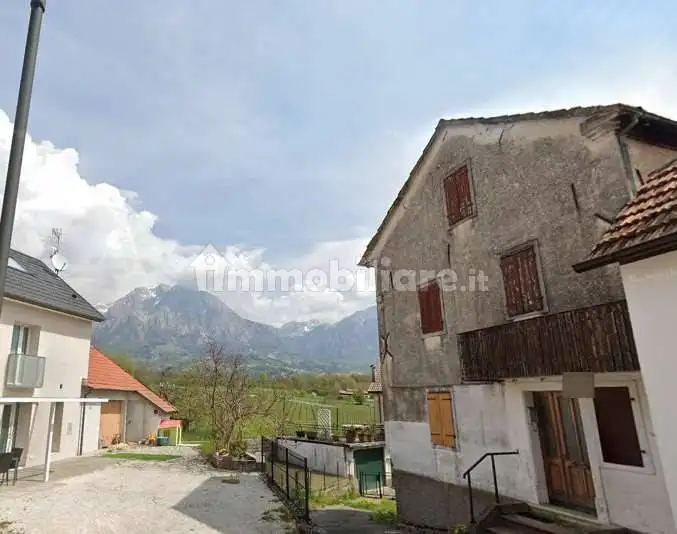 Casa indipendente all'asta via Fontana, Alpago - foto 3