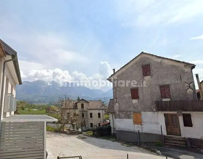 Casa indipendente all'asta via Fontana, Alpago - foto 4