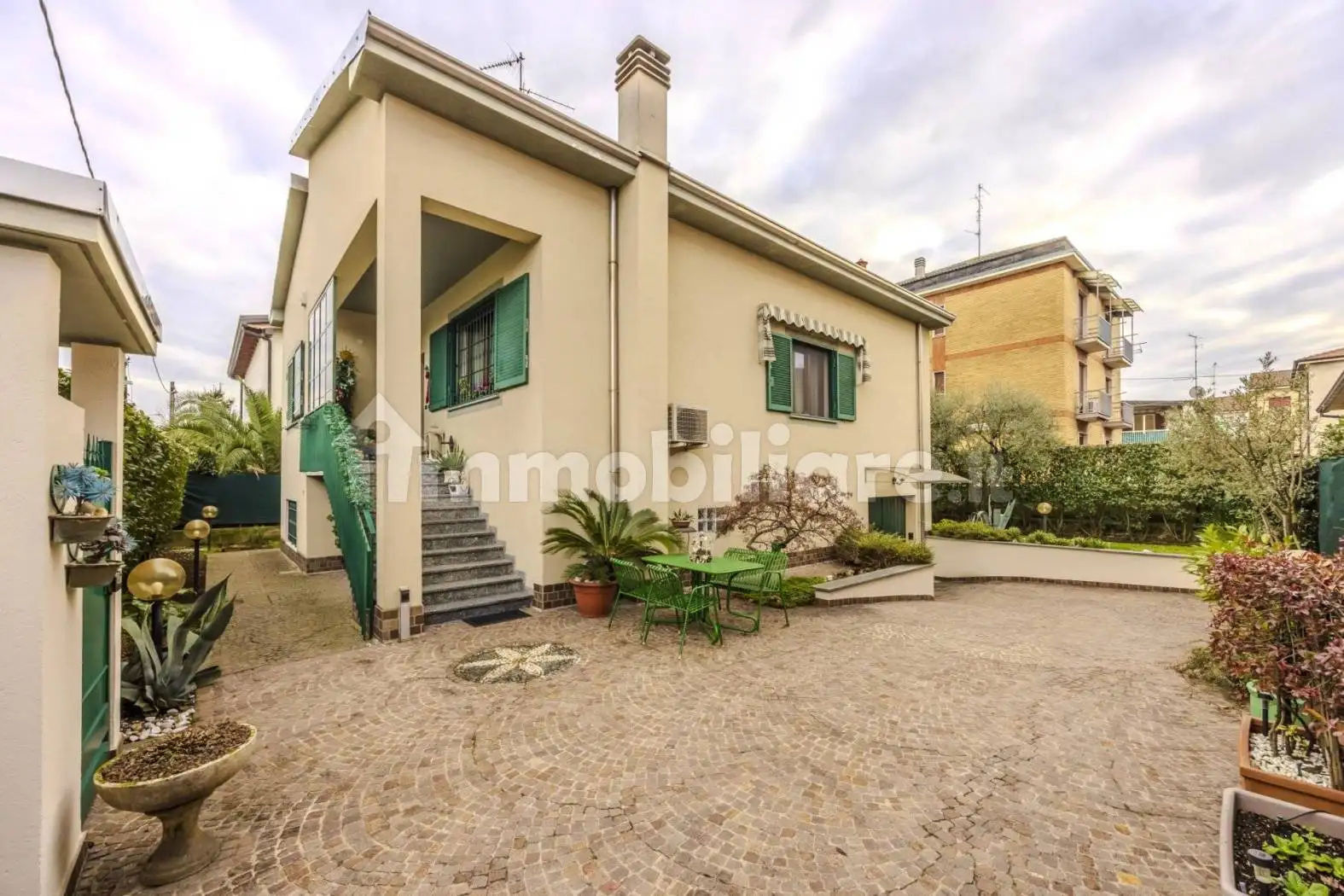 Villa in vendita a Bollate