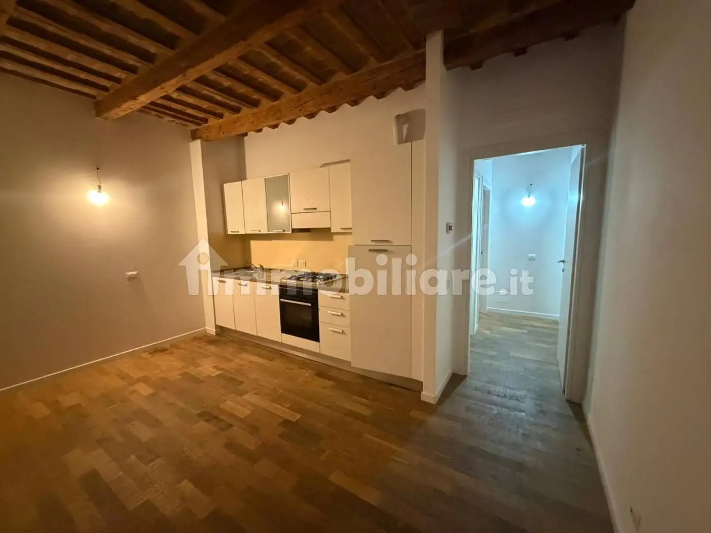 Appartamento in vendita a Jesi