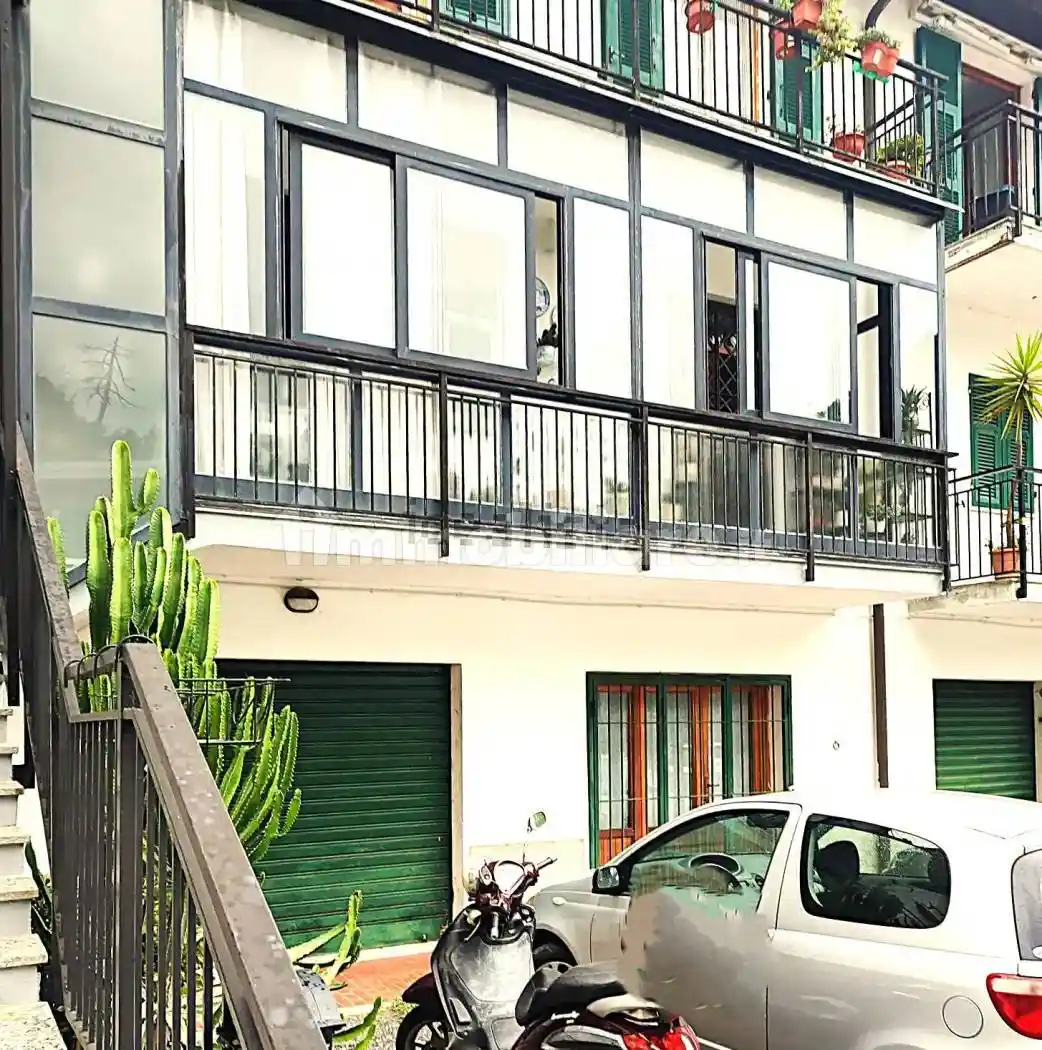 Quadrilocale via Santuario 75, Lavagnola, Santuario, Montemoro, Savona - foto 2