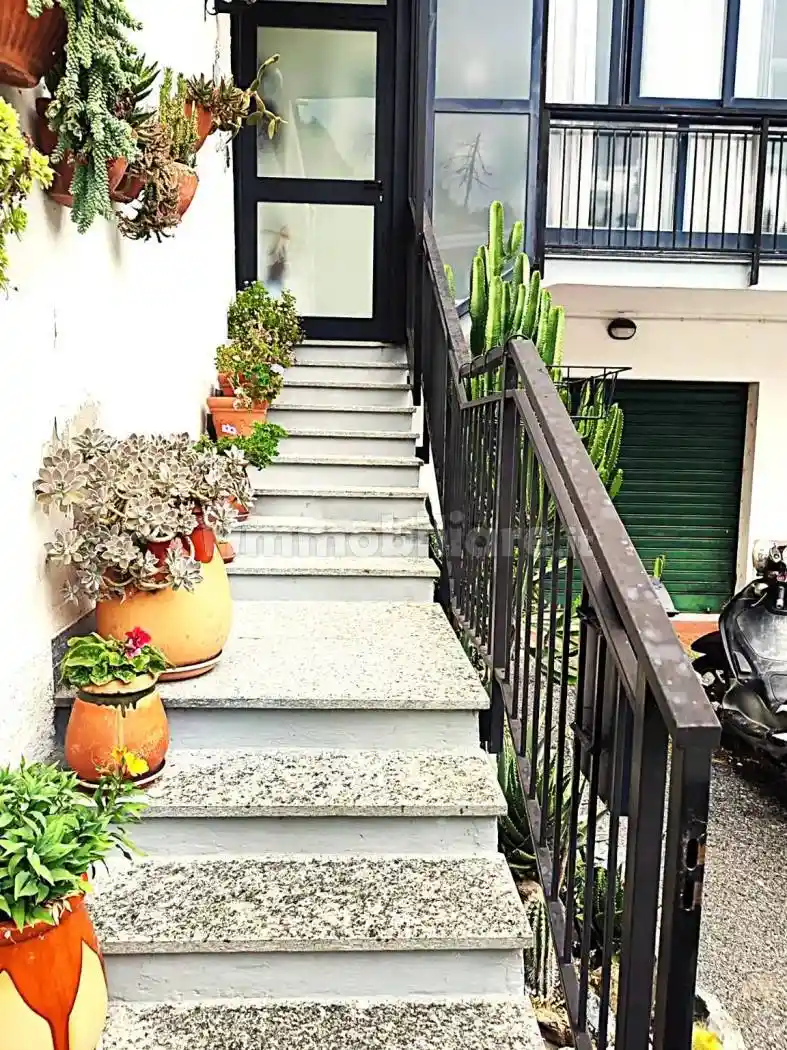 Quadrilocale via Santuario 75, Lavagnola, Santuario, Montemoro, Savona - foto 4