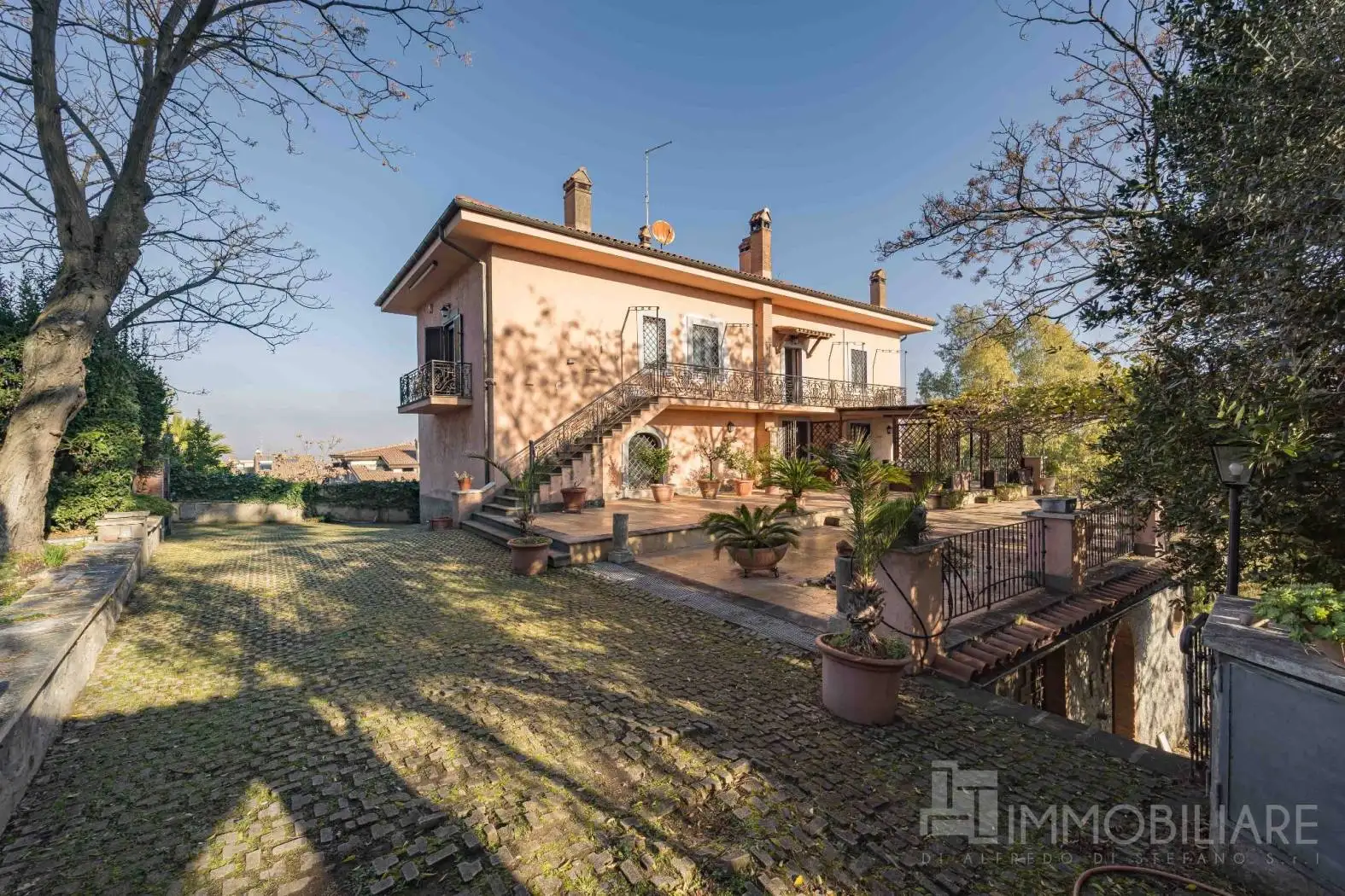 Casale in vendita a Roma