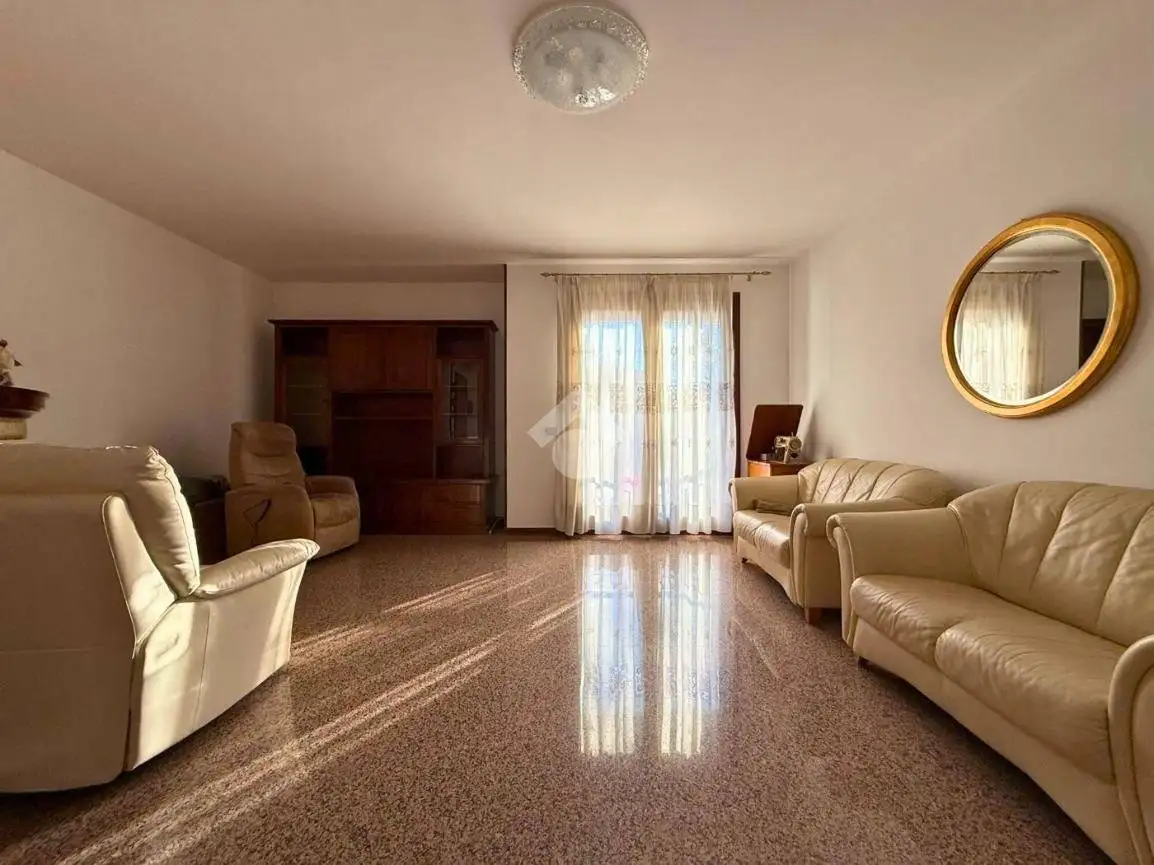 Quadrilocale via Guglielmo Marconi 32, Centro, Mogliano Veneto - foto 3