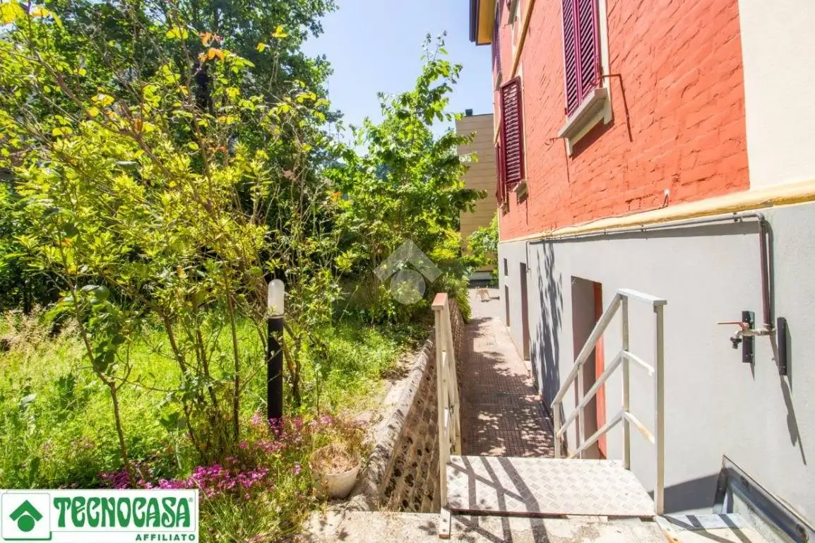 Bilocale via IV Novembre, Talon, Croce, Casalecchio di Reno - foto 4