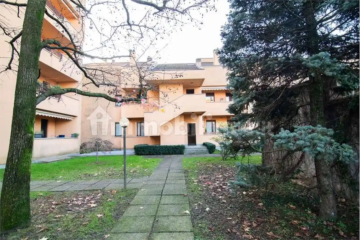 Appartamento via Marsala, 27, San Giuseppe, Monza - foto 2