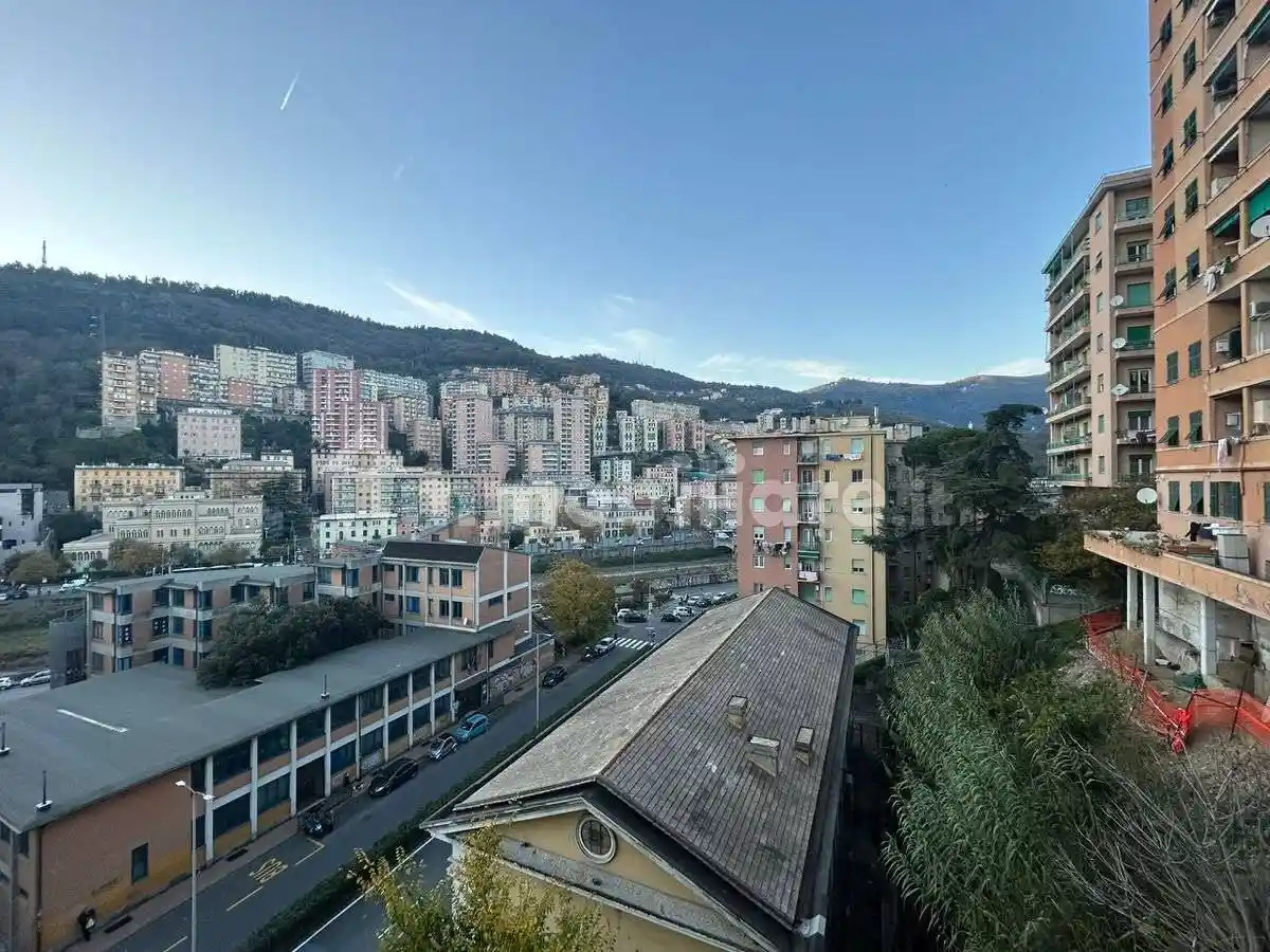 Appartamento corso Alessandro de Stefanis, Staglieno, Genova - foto 2