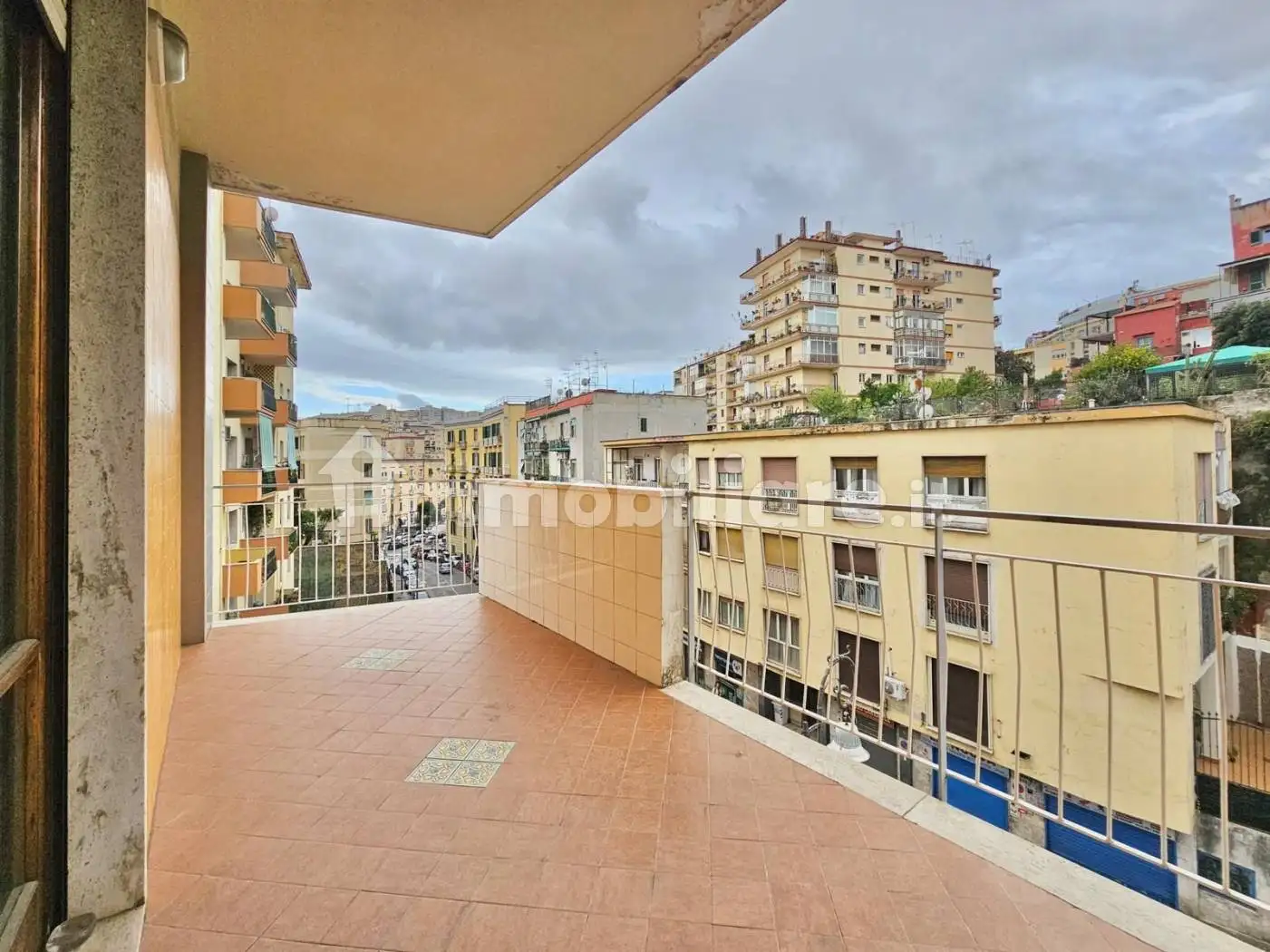 Appartamento in affitto a Napoli