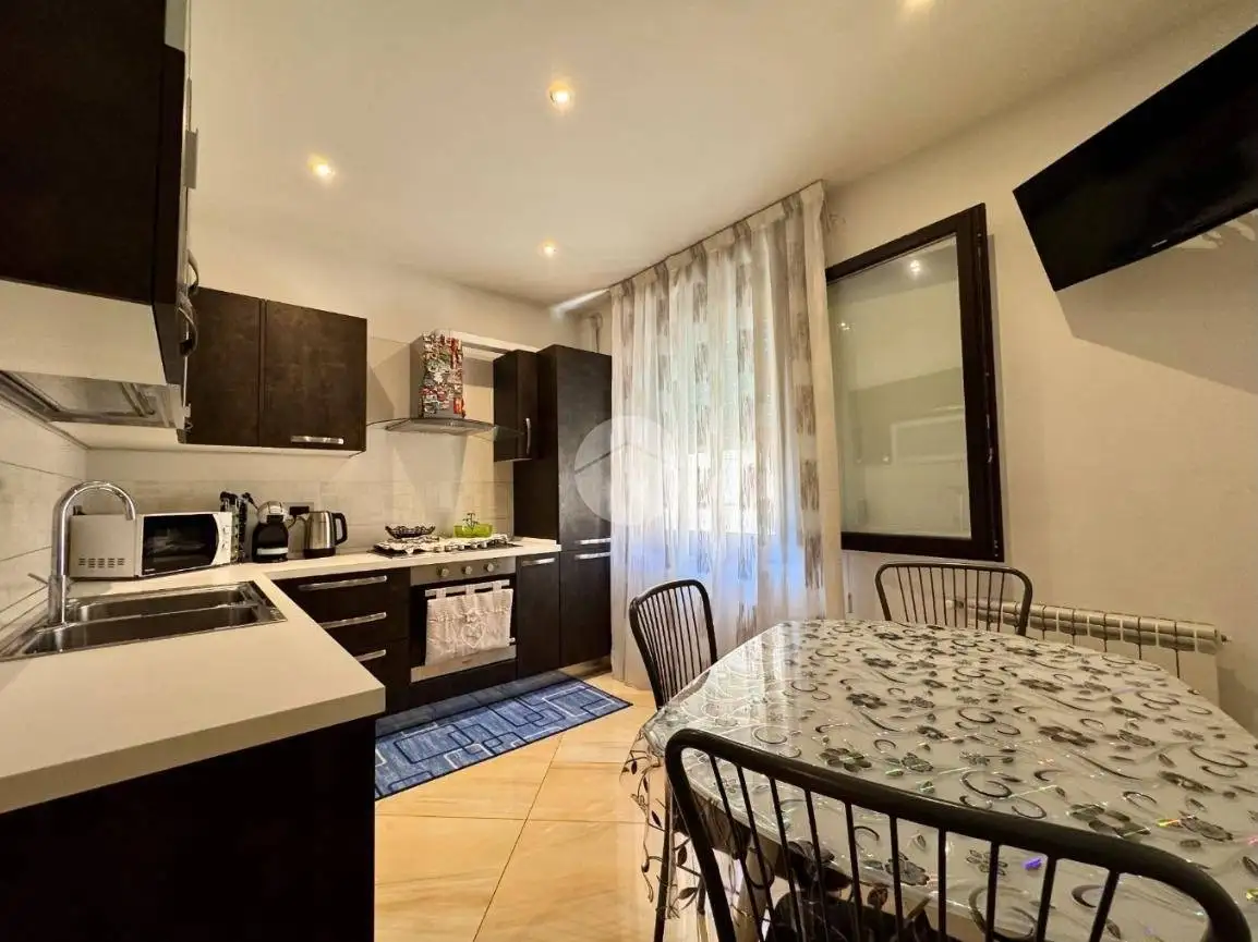 Bilocale via Don Eugenio Bellemo 108, Centro Storico, Chioggia - foto 4