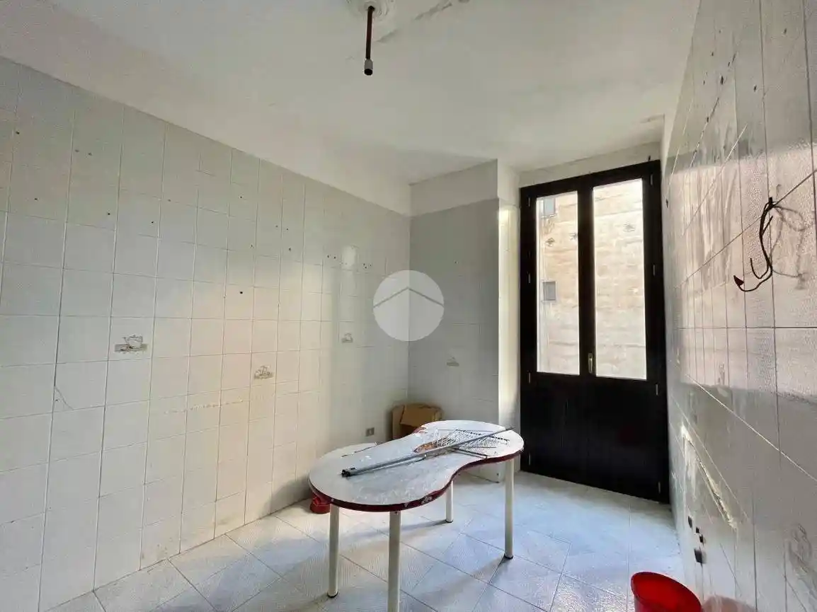 Trilocale via Rivocati 7, Centro Storico, Cosenza - foto 3