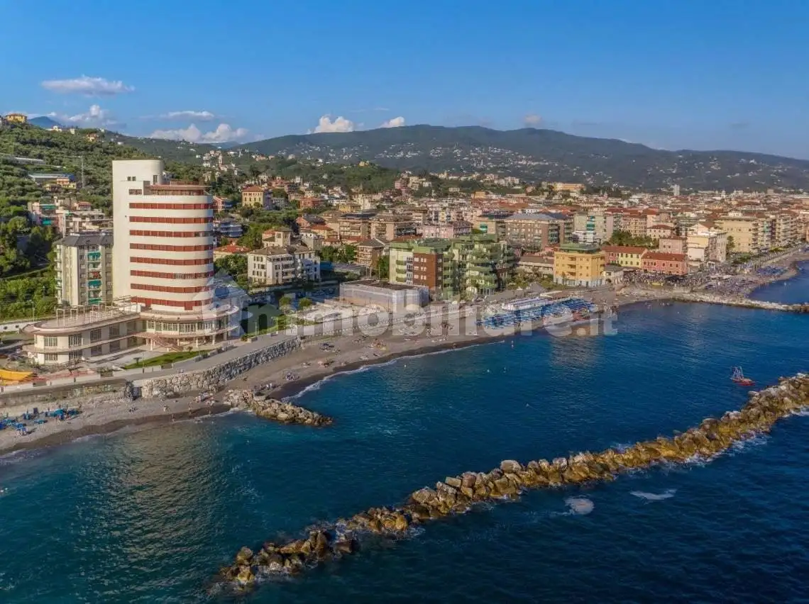 Quadrilocale corso Italia 14, Centro, Chiavari - foto 2