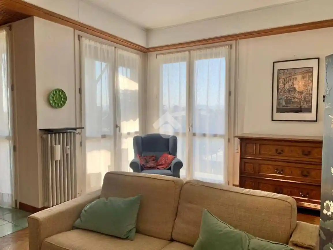 Quadrilocale via Poli, Rosta Nuova, Reggio Emilia - foto 2