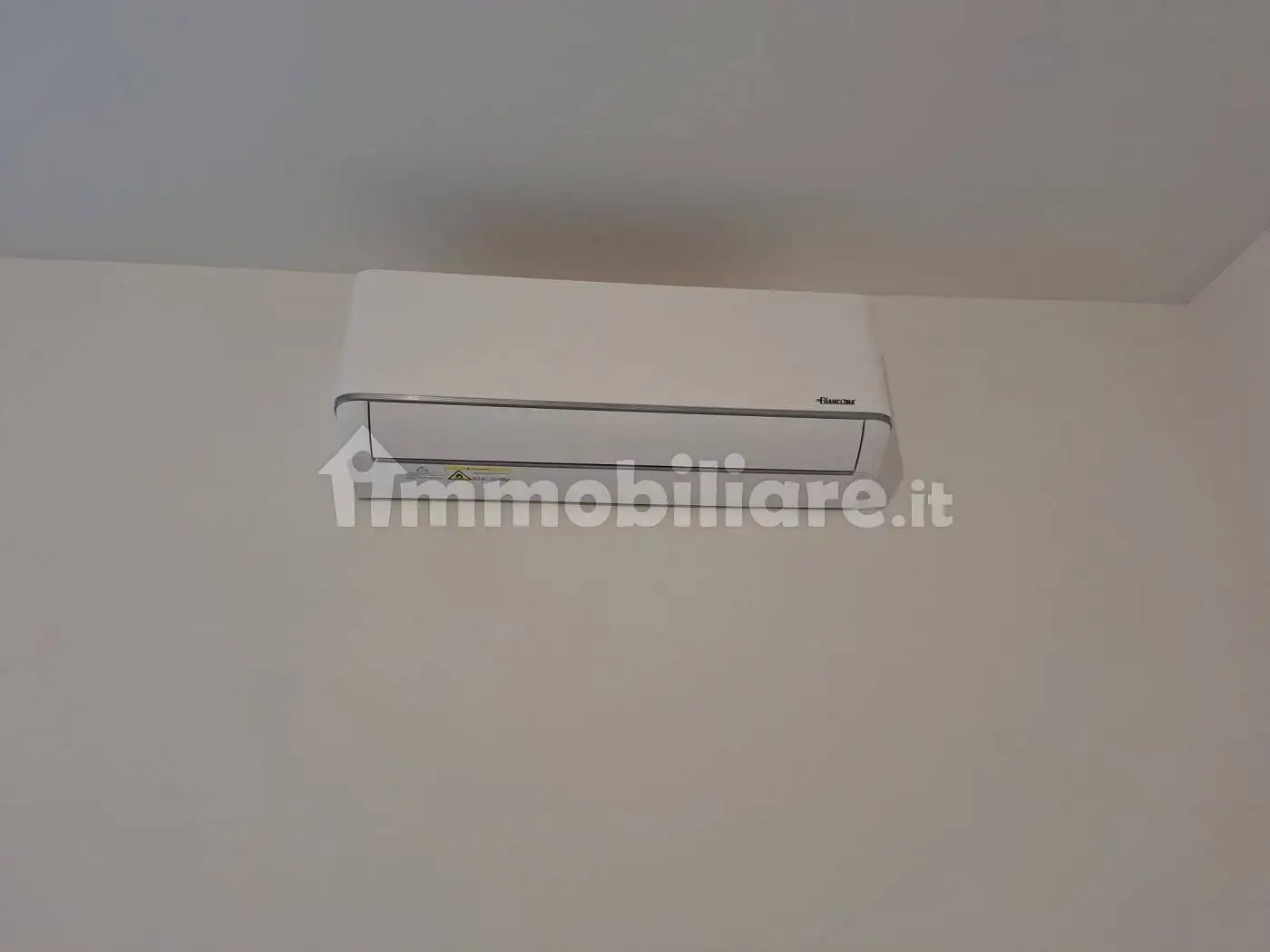 Trilocale ottimo stato, quarto piano, Centro, Chiaravalle - foto 2