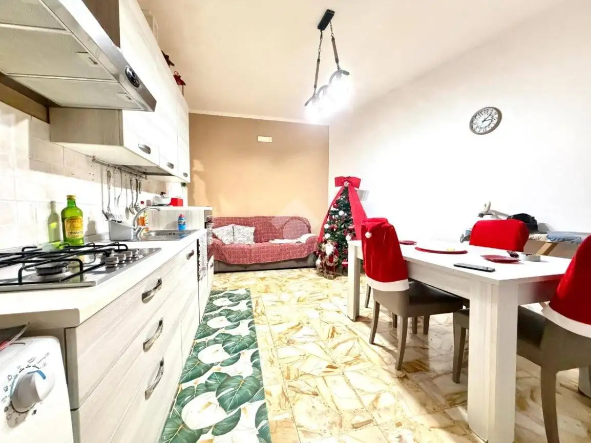 Appartamento in vendita a Napoli