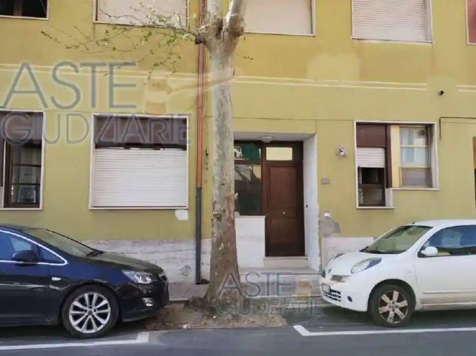 Appartamento viale della Repubblica 102, Semicentro, Cascina - foto 2