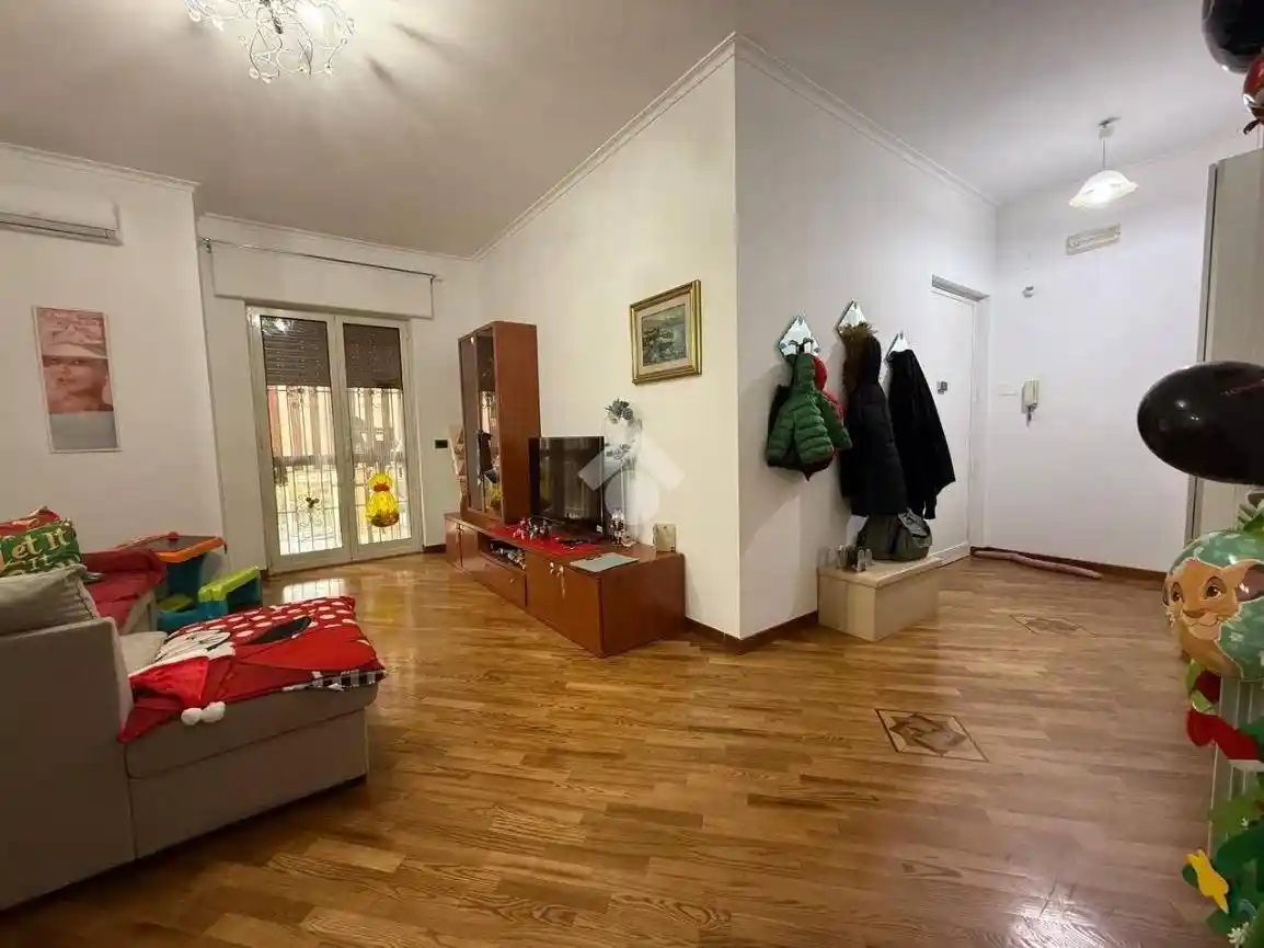 Trilocale via Grazia Deledda 28, Aversa - foto 2