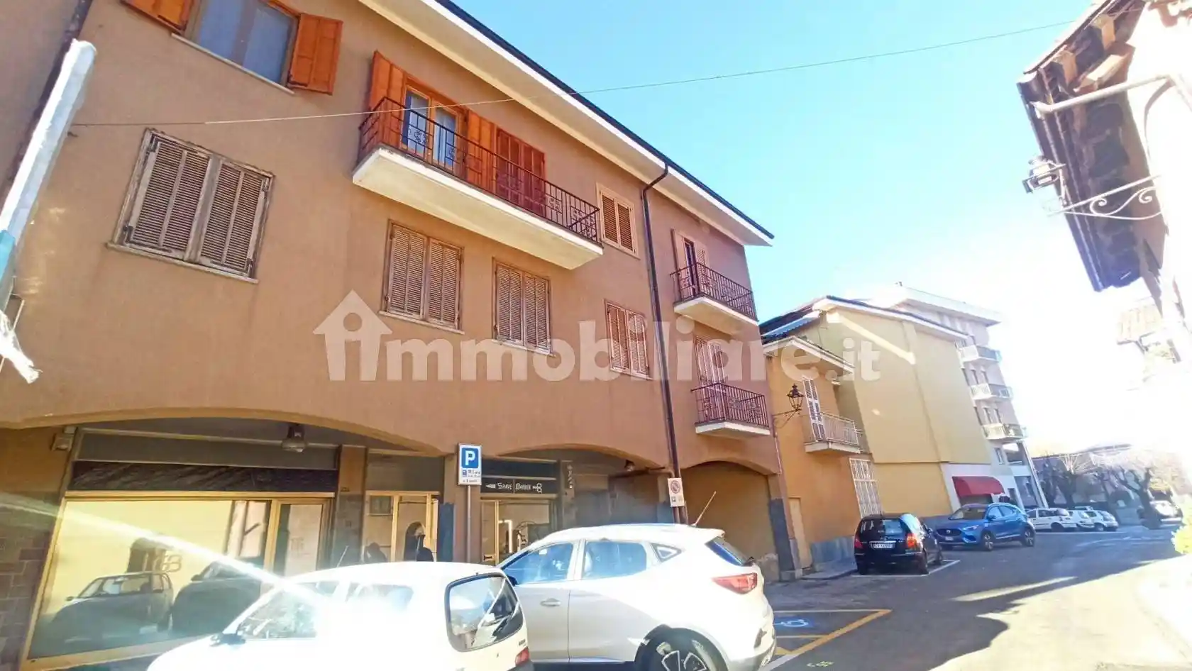 Appartamento in vendita a Carrù