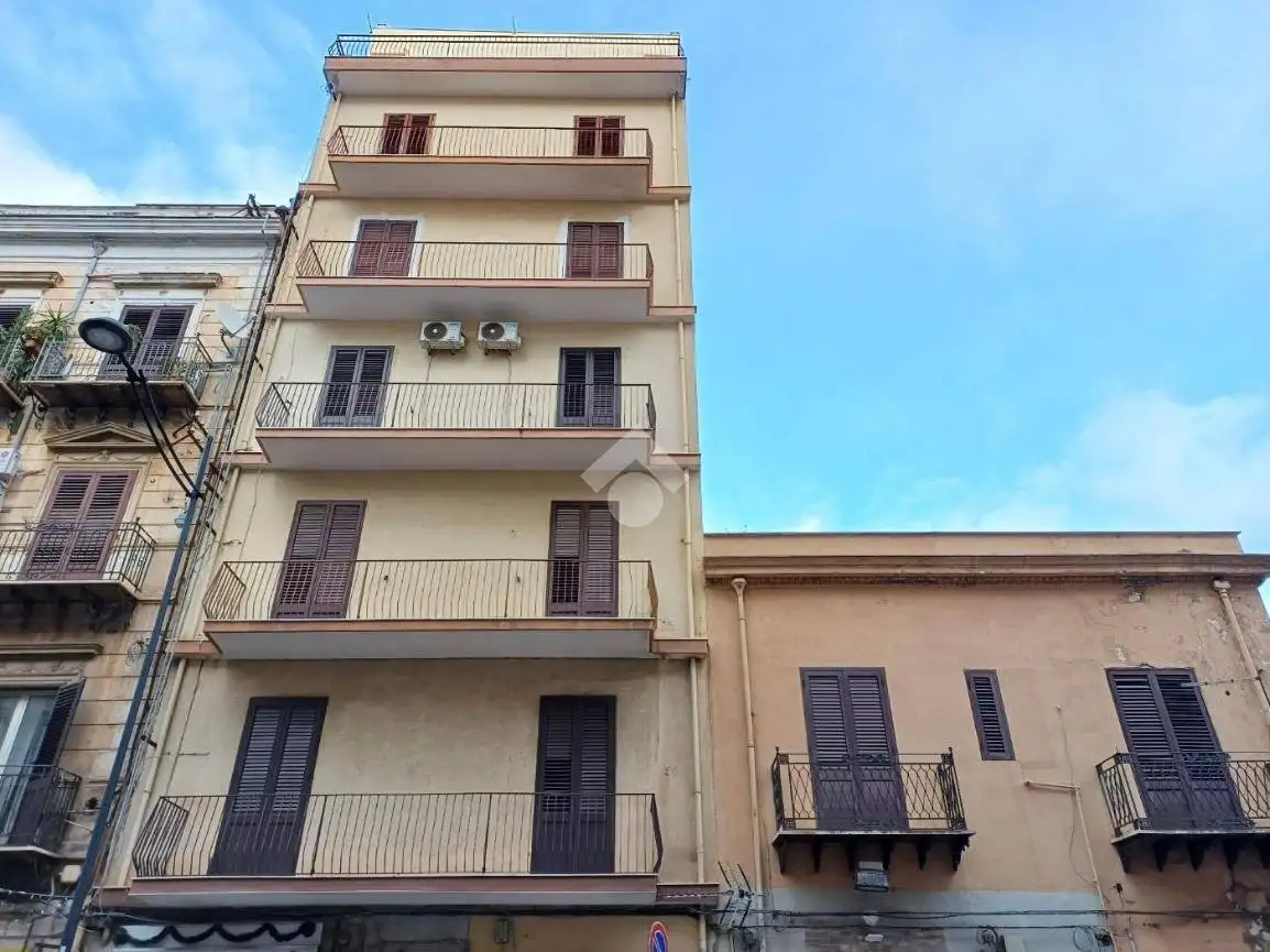 Appartamento in vendita a Palermo