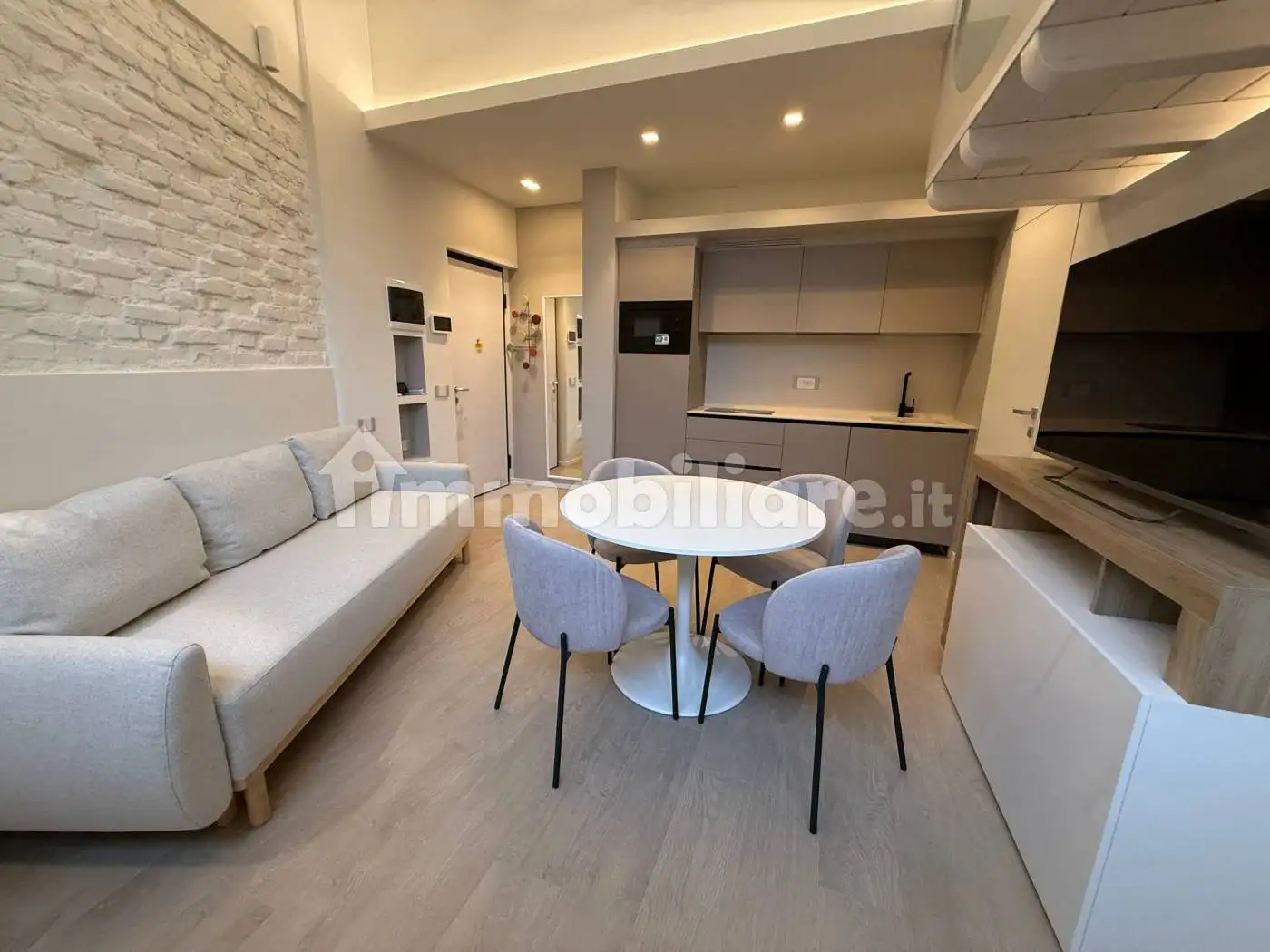 Loft via Magenta 17, Abbiategrasso - foto 2