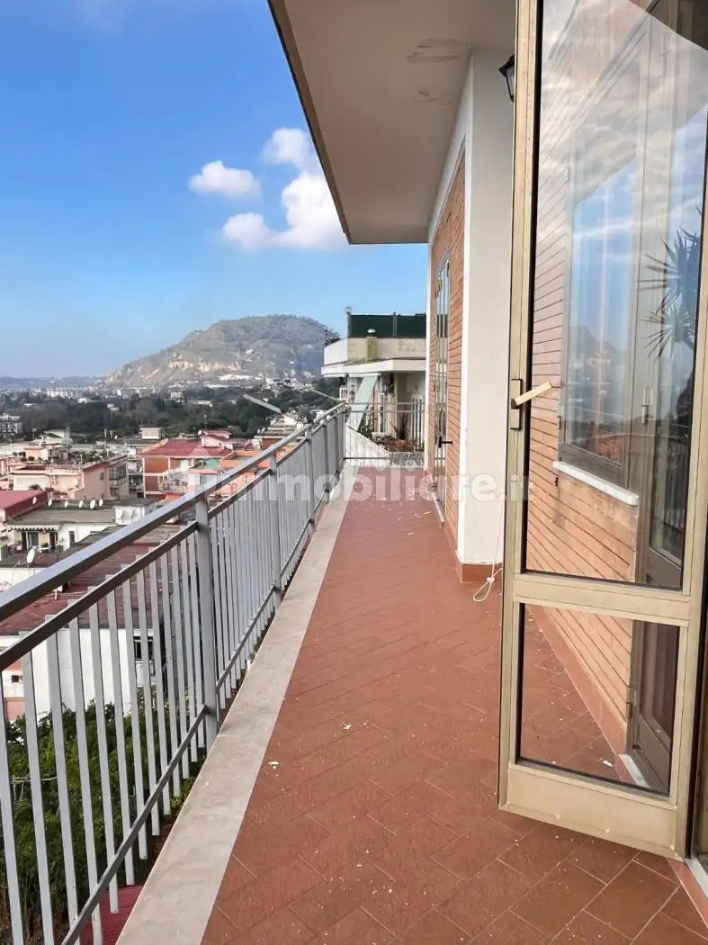 Quadrilocale traversa Coste d'Agnano Prima, Pozzuoli Alta, Pozzuoli - foto 4