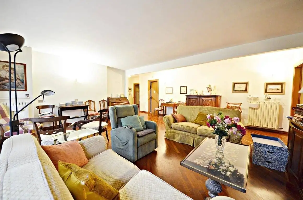 Appartamento in vendita a Cernusco sul Naviglio