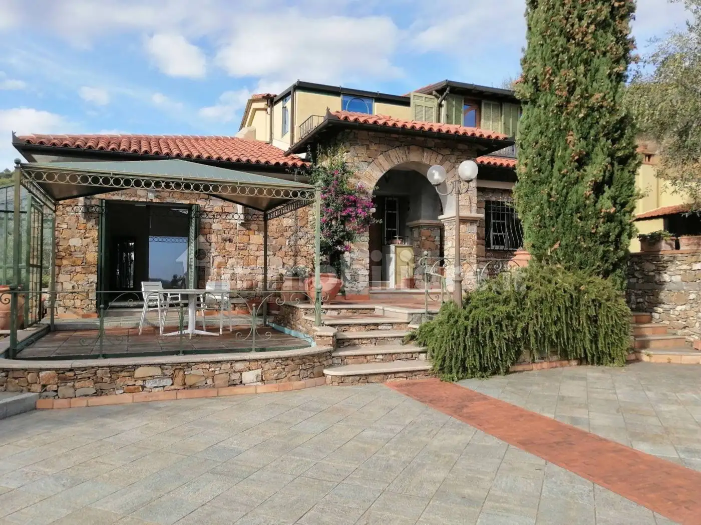 Villa in vendita a Andora