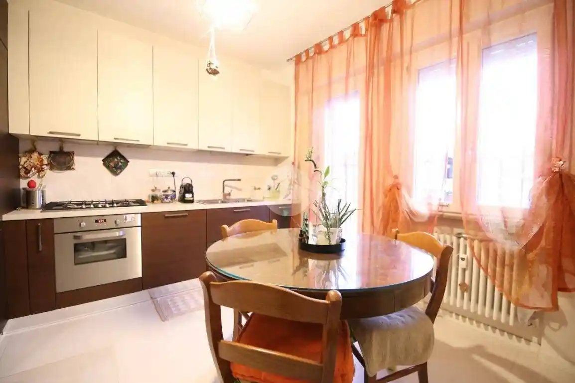 Quadrilocale via Scarpa 12, Sant'Antonino - Ospedale, Treviso - foto 2