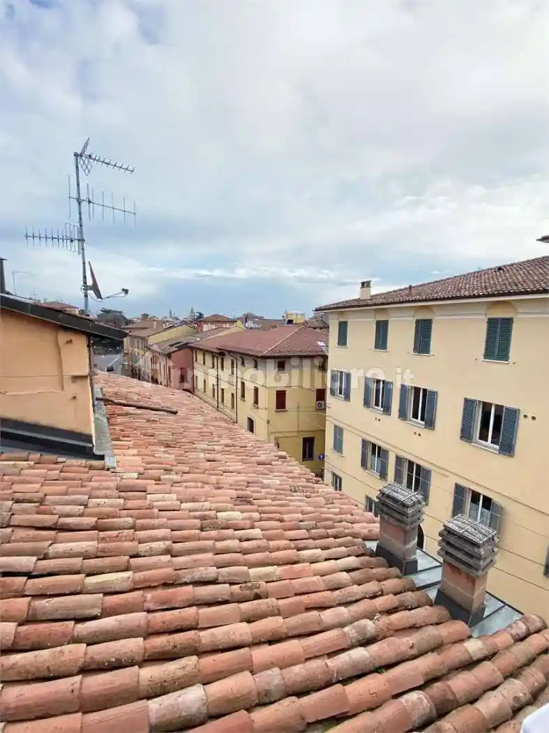 Mansarda Bilocale Con Terrazzino - via Saragozza, Saragozza dentro le Mura, Bologna - foto 3