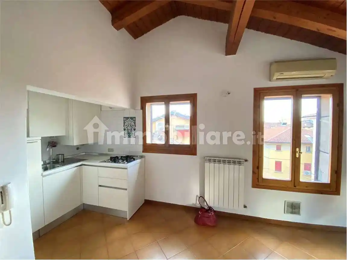 Mansarda Bilocale Con Terrazzino - via Saragozza, Saragozza dentro le Mura, Bologna - foto 4