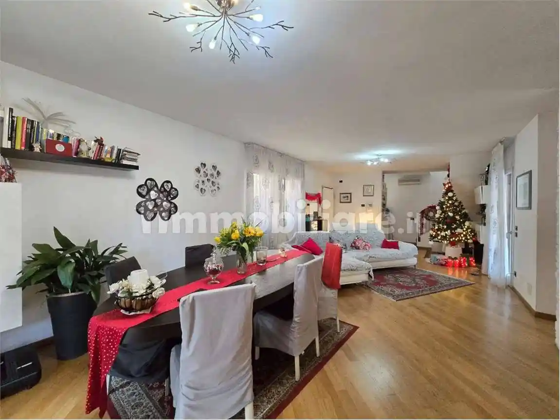 Appartamento via Battaglione Framarin, 72, Santa Bertilla - Mercato Nuovo, Vicenza - foto 3