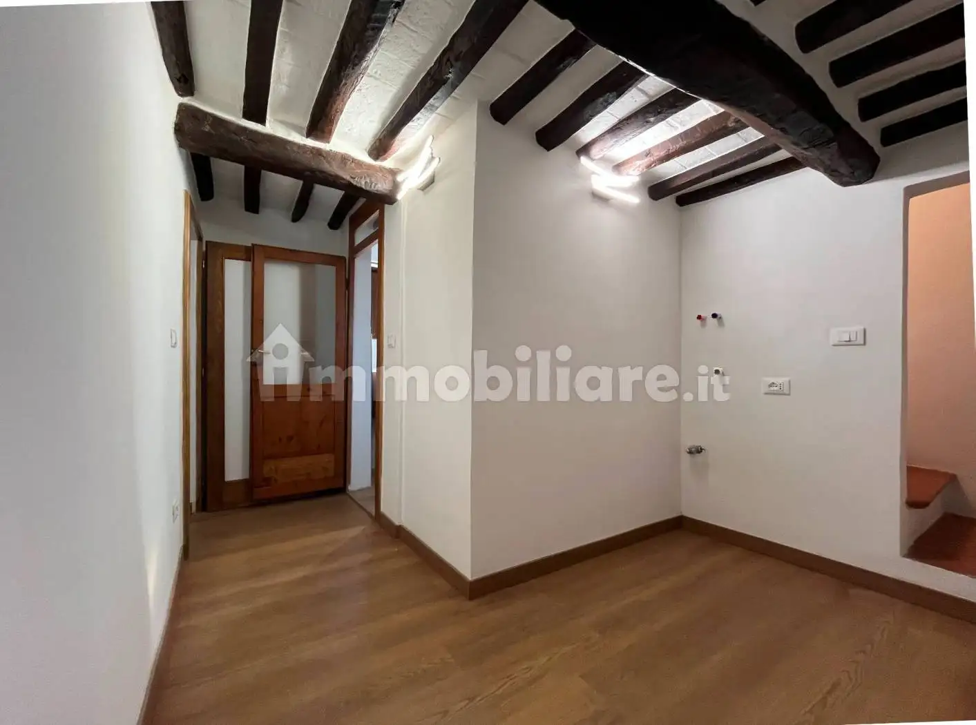 Casa indipendente in vendita a Pistoia