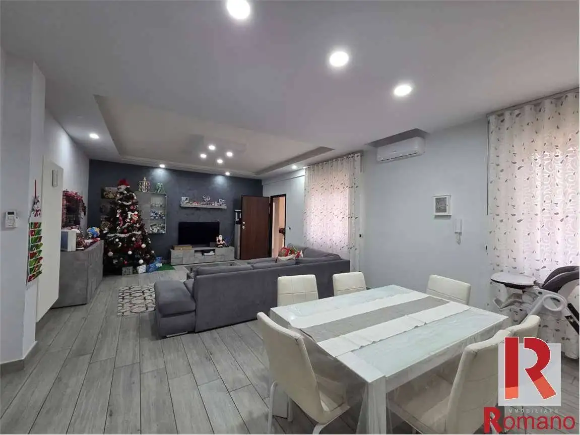 Palazzo - Edificio in Vendita - foto 3