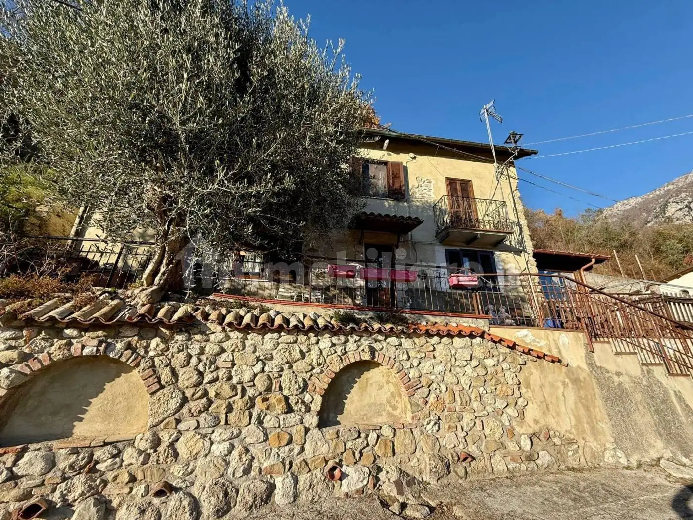 Terratetto unifamiliare via Vespasiano 36, Centro, Antrodoco - foto 3