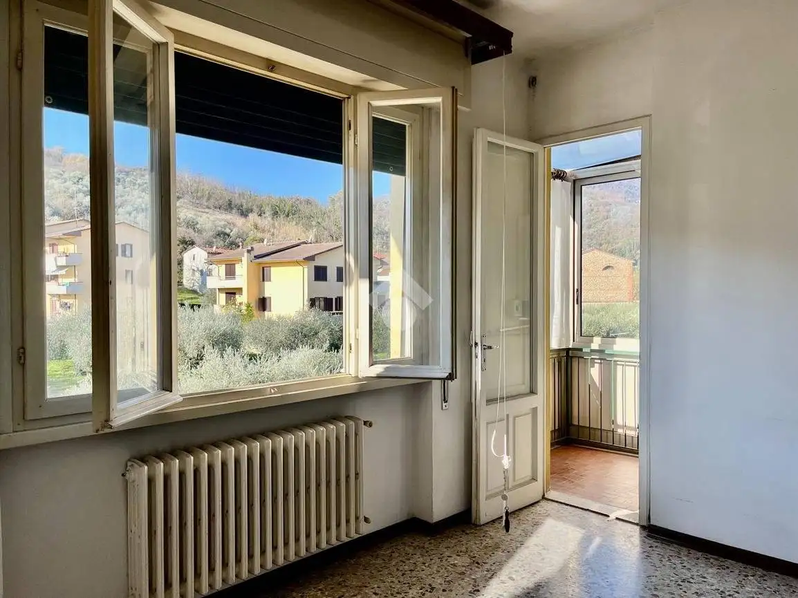 Trilocale via di Confine con Capannori SP 12, Collodi, Ponte all'Abate, Monte a Pescia, Pescia - foto 2