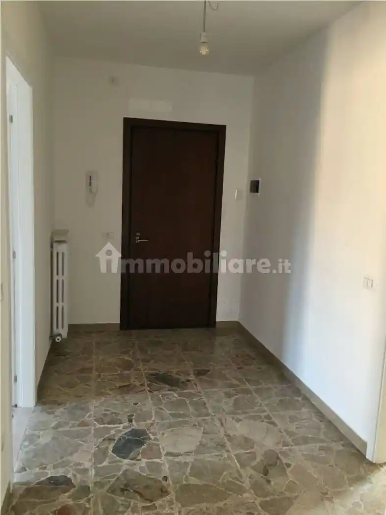 Quadrilocale via Giovanni Battista Cavalcaselle 33, Ponte Crencano, Verona - foto 4