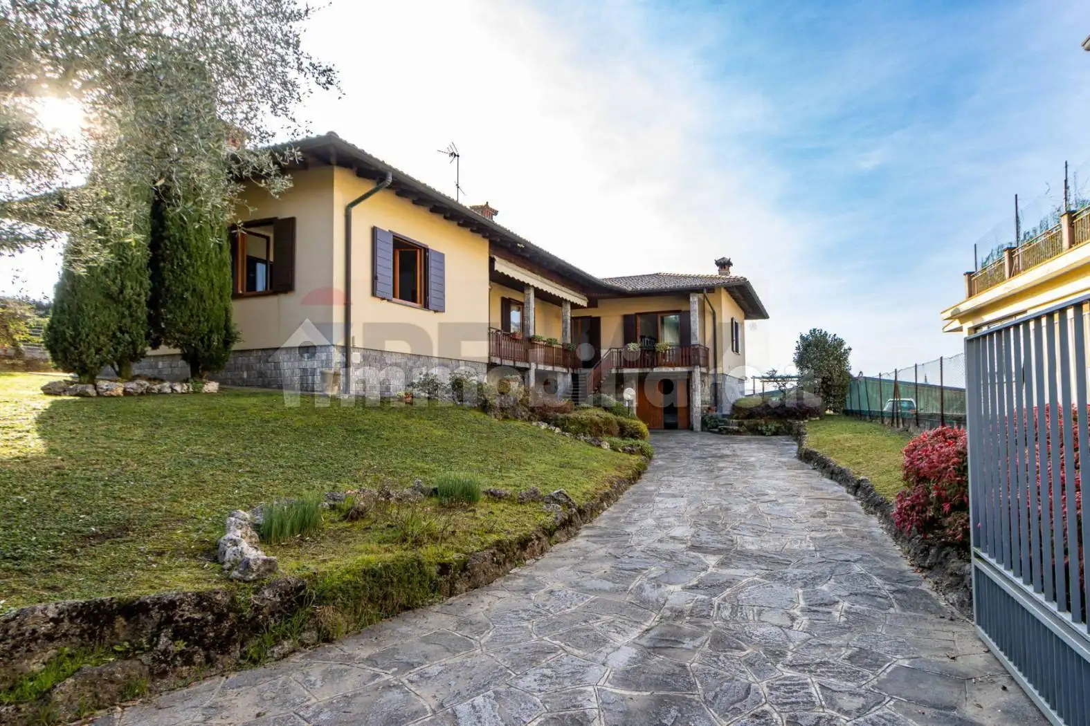 Villa in vendita a Cassago Brianza
