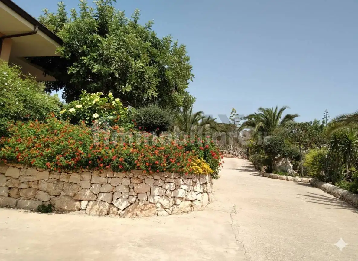 Villa in vendita a Scicli