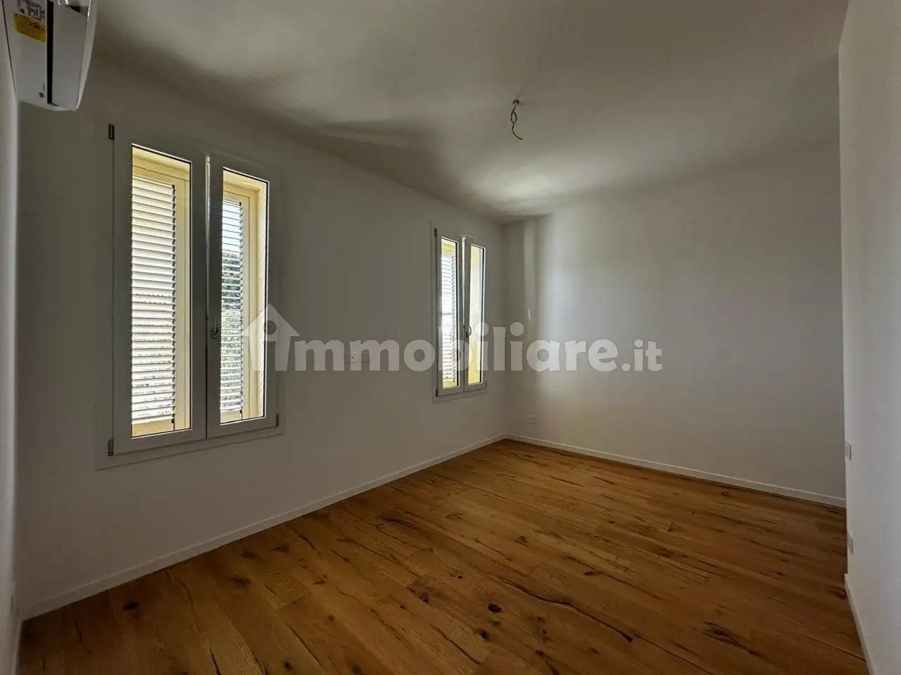 Casa indipendente in vendita a Campi Bisenzio