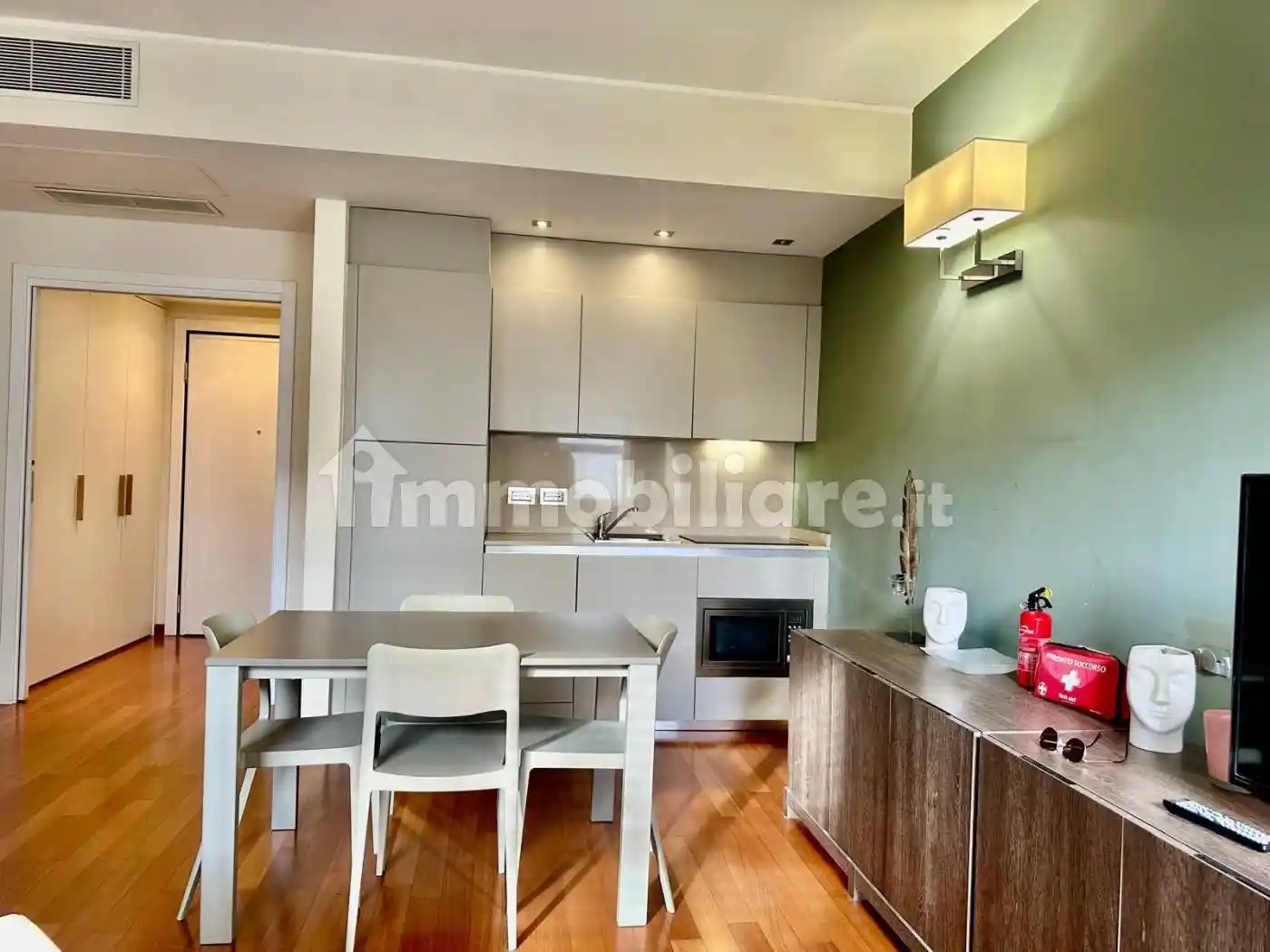 Monolocale piazza Duca d'Aosta 8, Centrale, Milano - foto 2