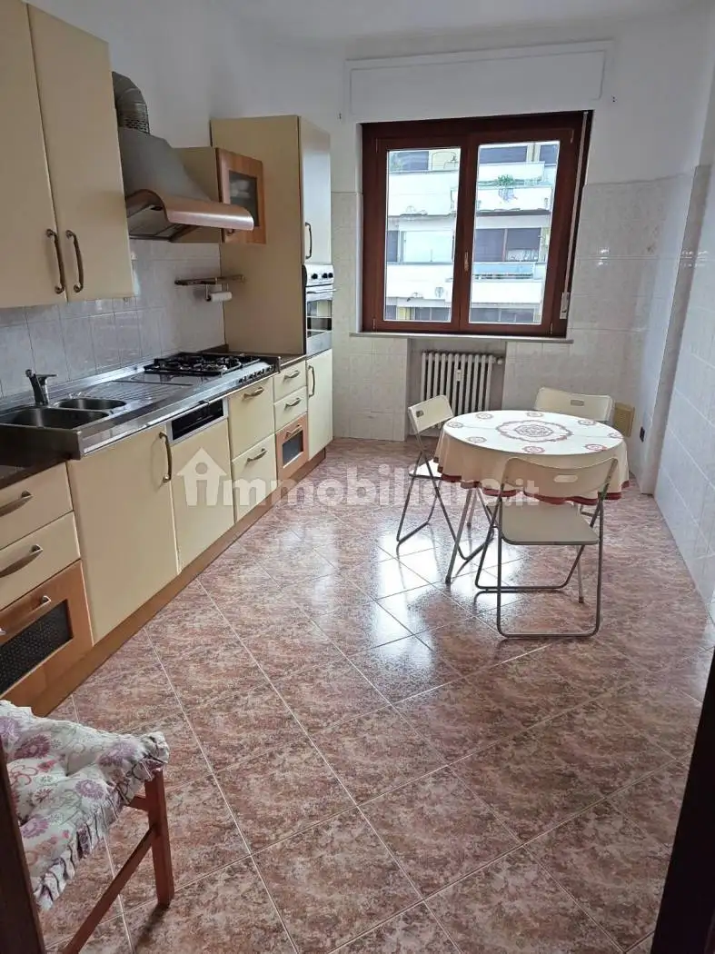 Appartamento via Nicola Fabrizi 60, Via Venezia - Lungofiume Paolucci, Pescara - foto 2