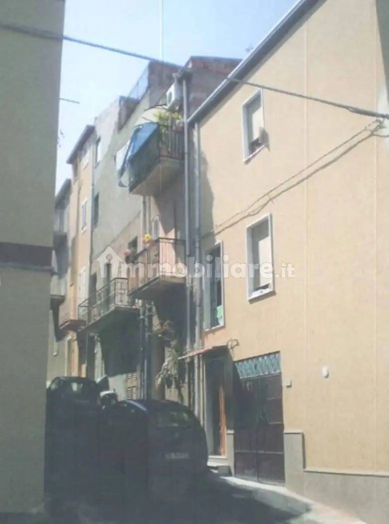 Casa indipendente in asta a Acquedolci