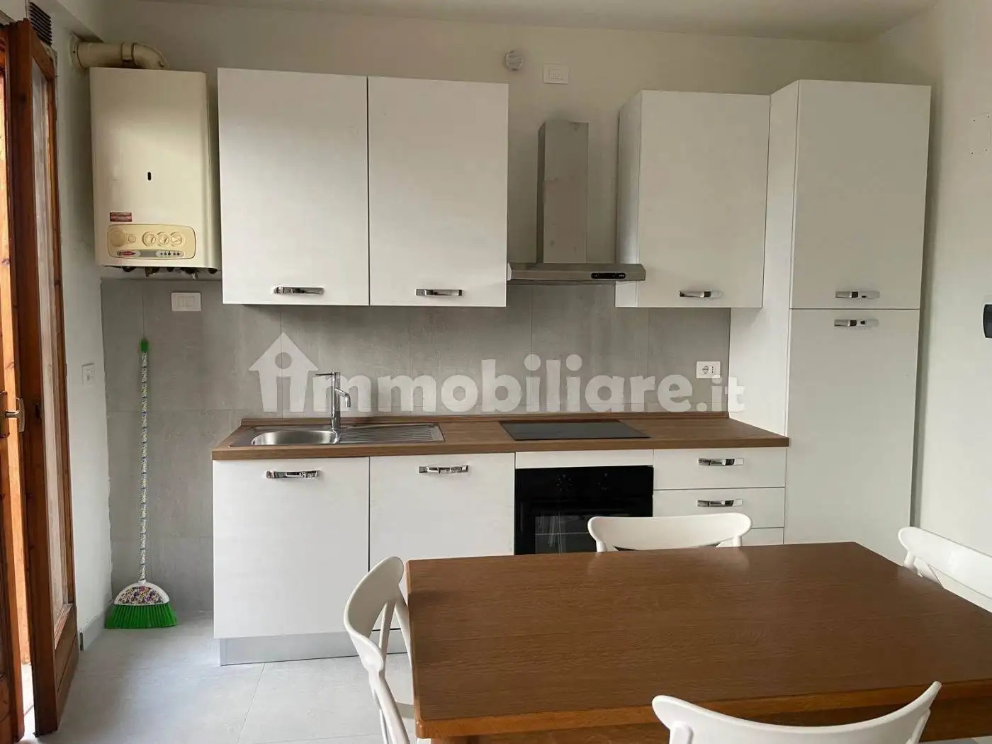 Bilocale ottimo stato, piano terra, Contrada Mulino, Castiglione del Lago - foto 2