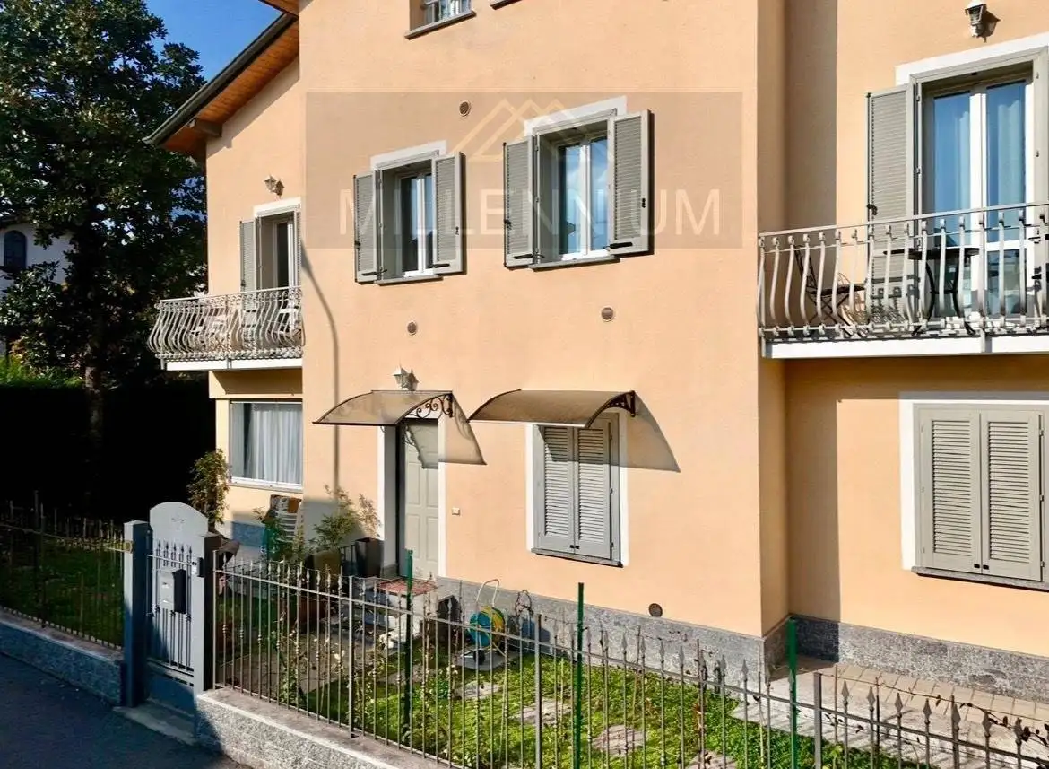 Quadrilocale buono stato, piano terra, Centro, Arona - foto 2