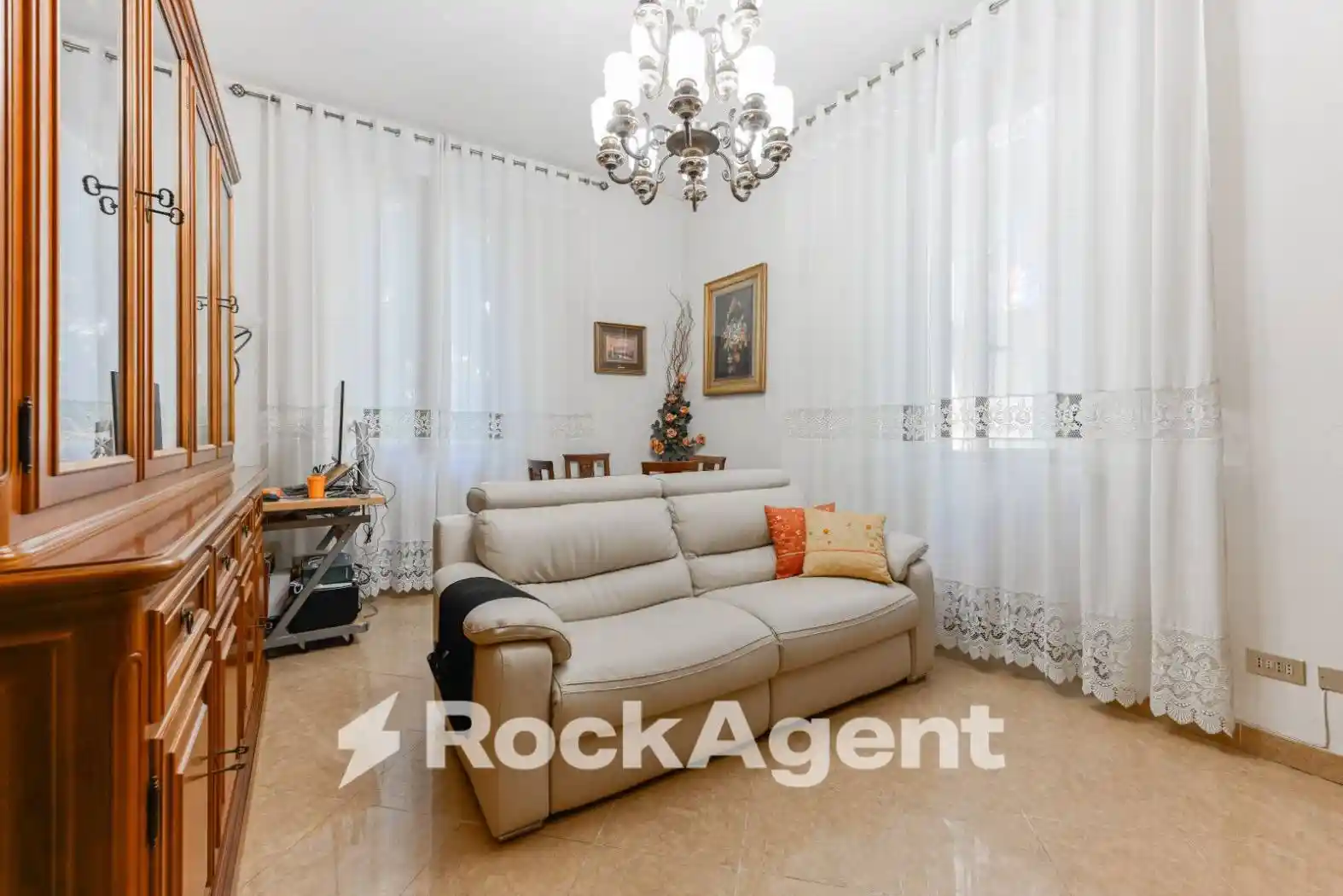 Trilocale viale Nazario Sauro, 5, Isola, Milano - foto 2