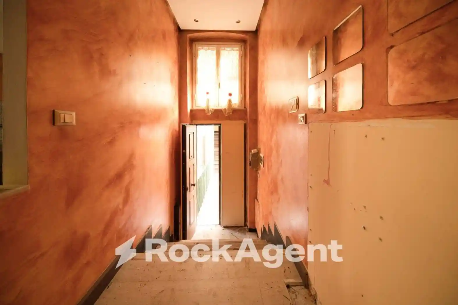 Trilocale via Leonardo Montaldo, 21, Staglieno, Genova - foto 4