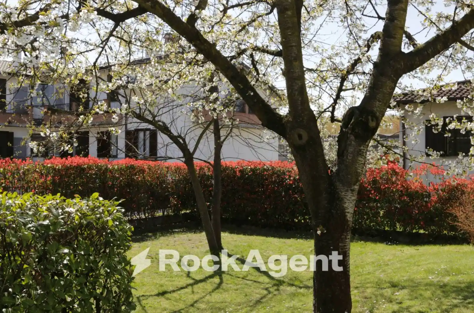 Villa unifamiliare via P. Nenni, 15, Motta Visconti - foto 5